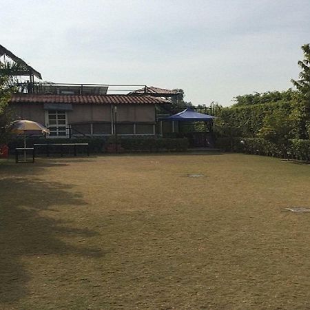Ad Country Villa 노이다 외부 사진
